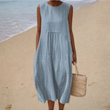 Bequemes ärmelloses Sommerkleid